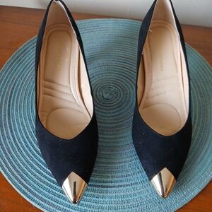 Adrienne Vittadini Black Heels with Gold Tips